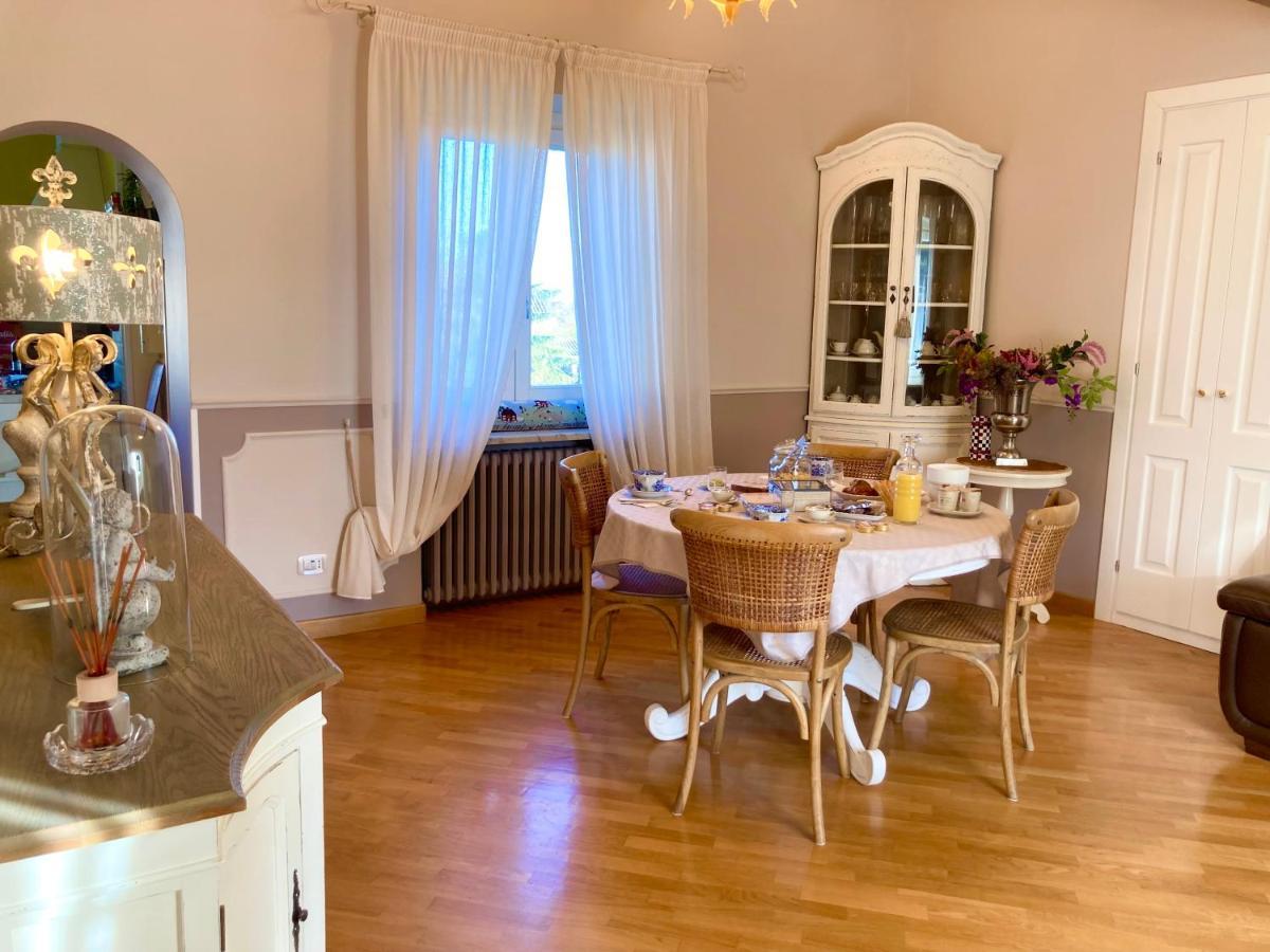 Manzoni37 Bed and Breakfast Novi Ligure Buitenkant foto