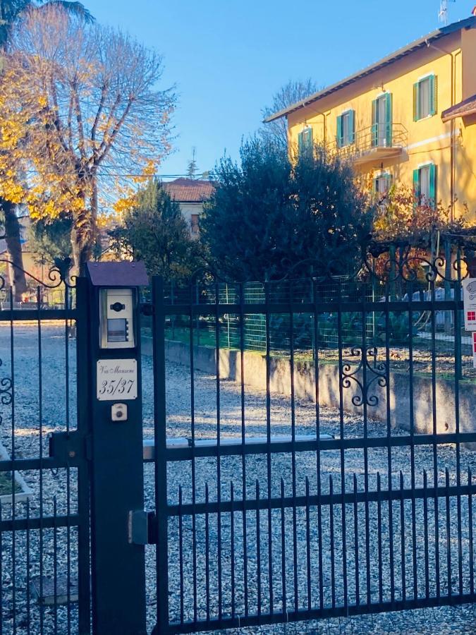 Manzoni37 Bed and Breakfast Novi Ligure Buitenkant foto